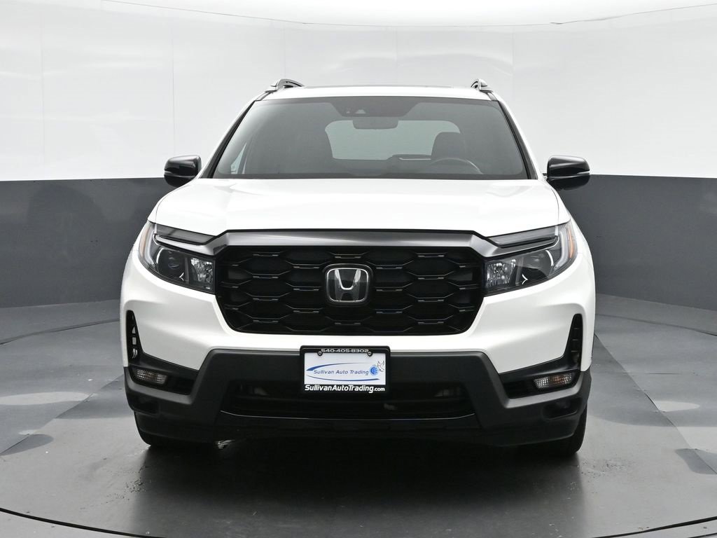 Used 2023 Honda Passport Elite image 2