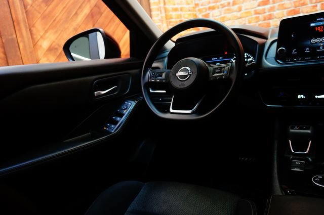 Certified 2024 Nissan Rogue SV AWD/4WD image 33