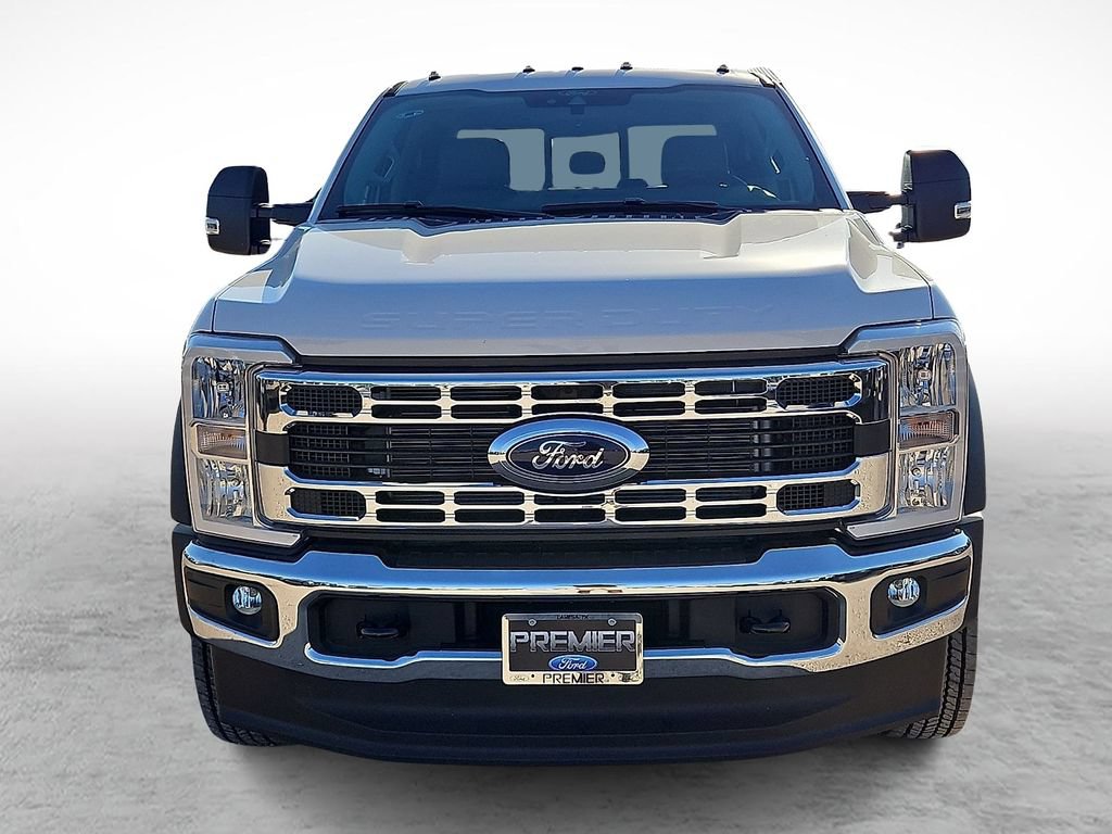 New 2026 Ford F550 4x4 Crew Cab Super Duty image 3