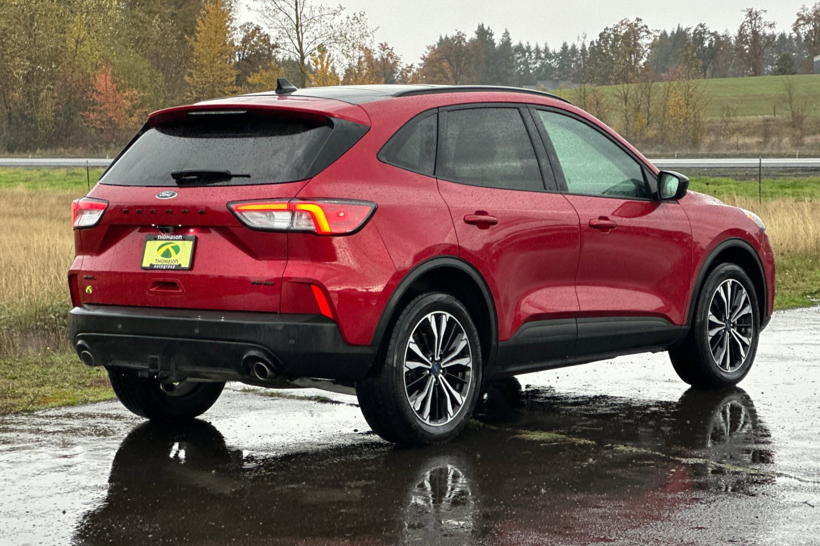 Used 2022 Ford Escape SEL w/ SEL Stealth AWD Package image 4