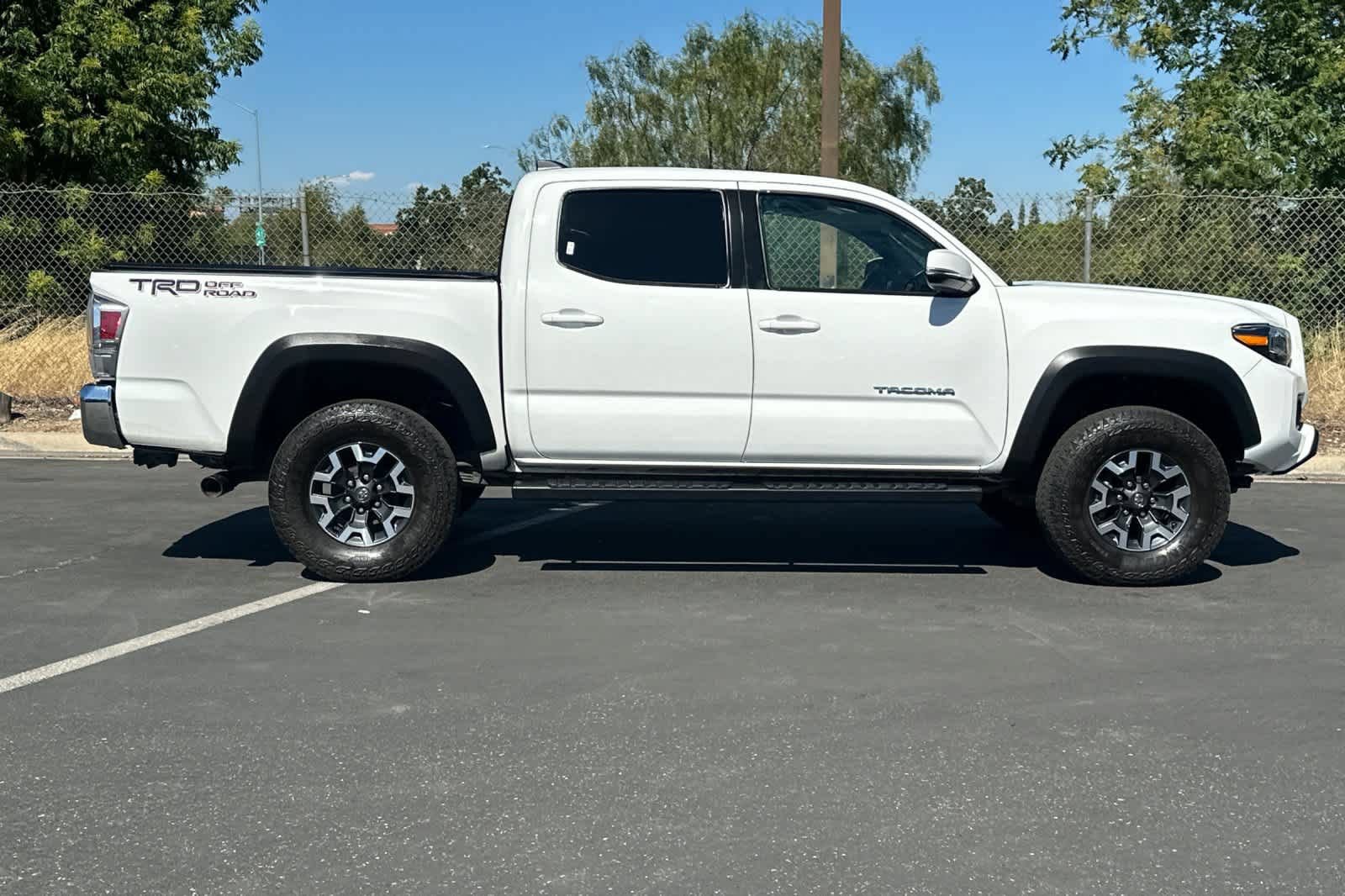 Used 2023 Toyota Tacoma TRD Off-Road RWD image 9