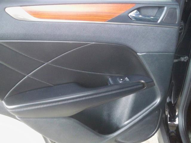 Used 2017 Lincoln MKC Reserve image 16