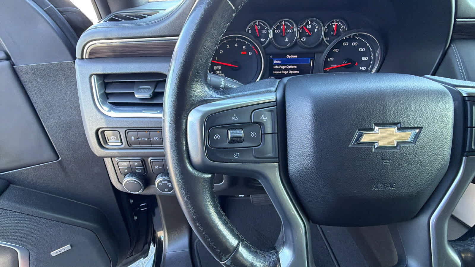 Used 2021 Chevrolet Tahoe LT AWD/4WD image 19