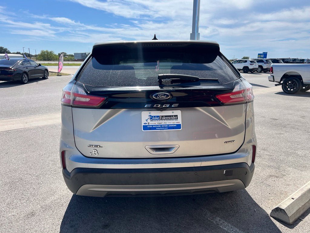 Used 2022 Ford Edge SEL AWD/4WD image 4