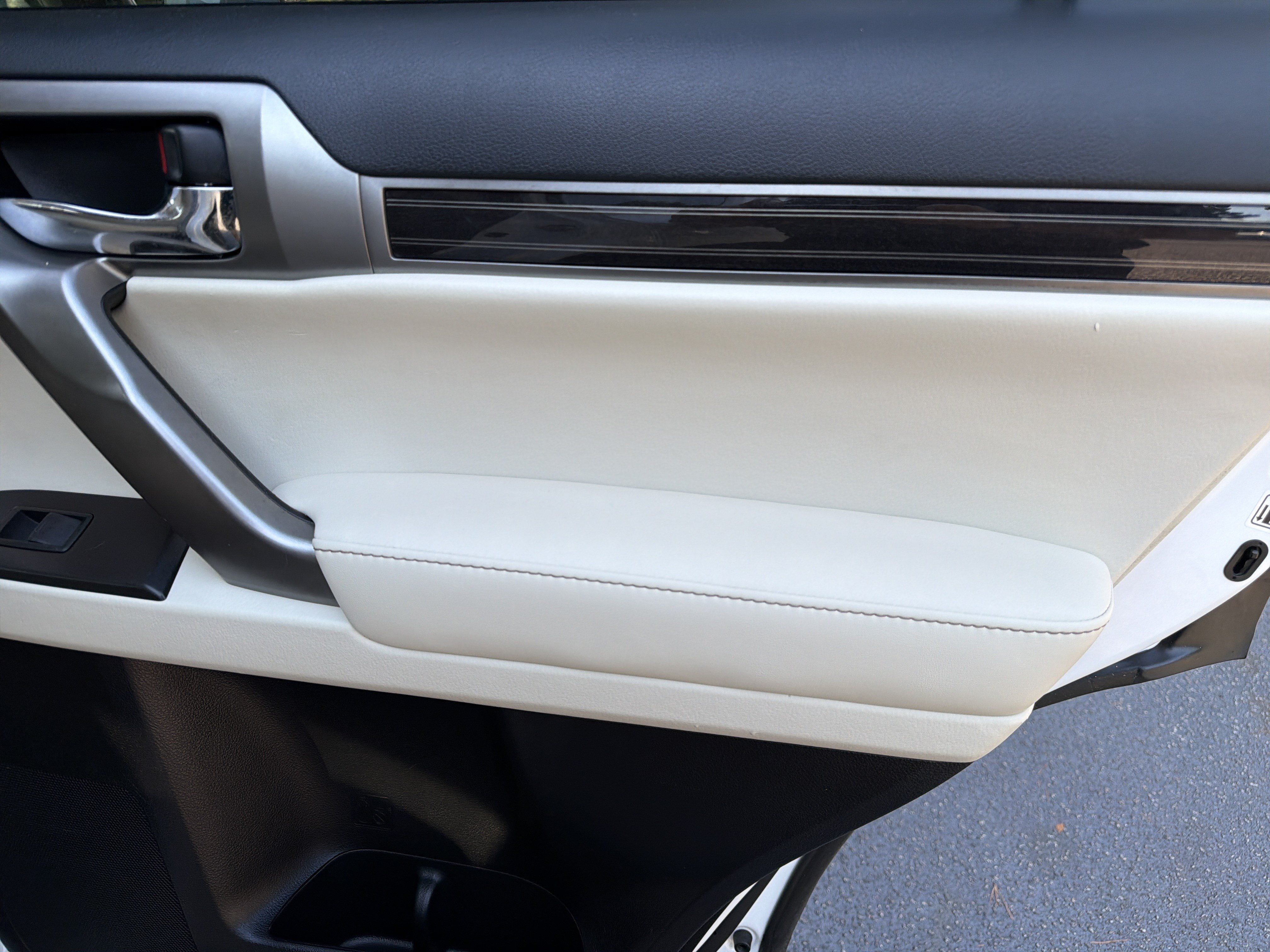 Certified 2023 Lexus GX 460 Premium AWD/4WD image 38