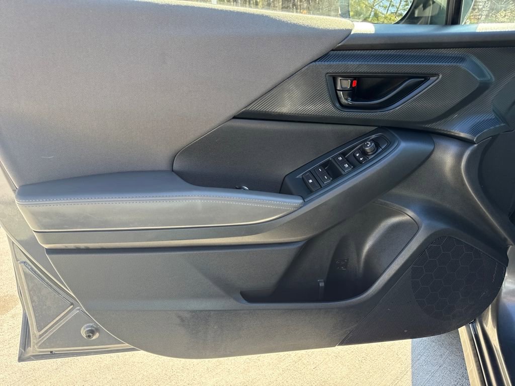 Used 2024 Subaru Crosstrek 2.0i Premium image 14