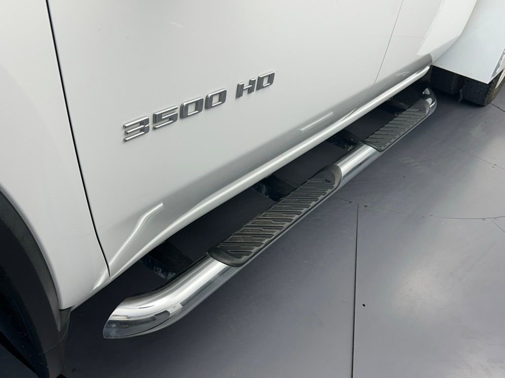 Used 2023 Chevrolet Silverado 3500 W/T w/ WT Convenience Package AWD/4WD image 27