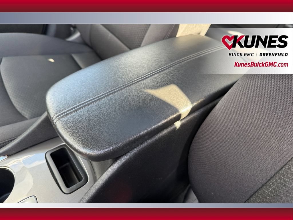 Used 2024 Chevrolet Malibu LT FWD image 28