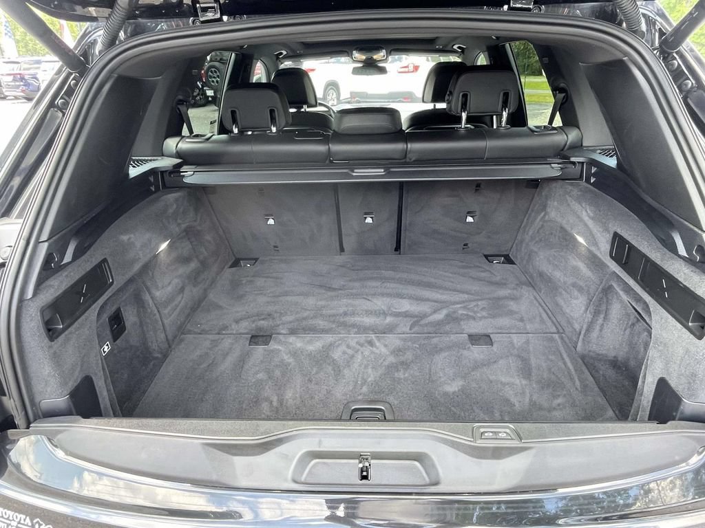 Used 2025 BMW X5 xDrive50e AWD/4WD image 9