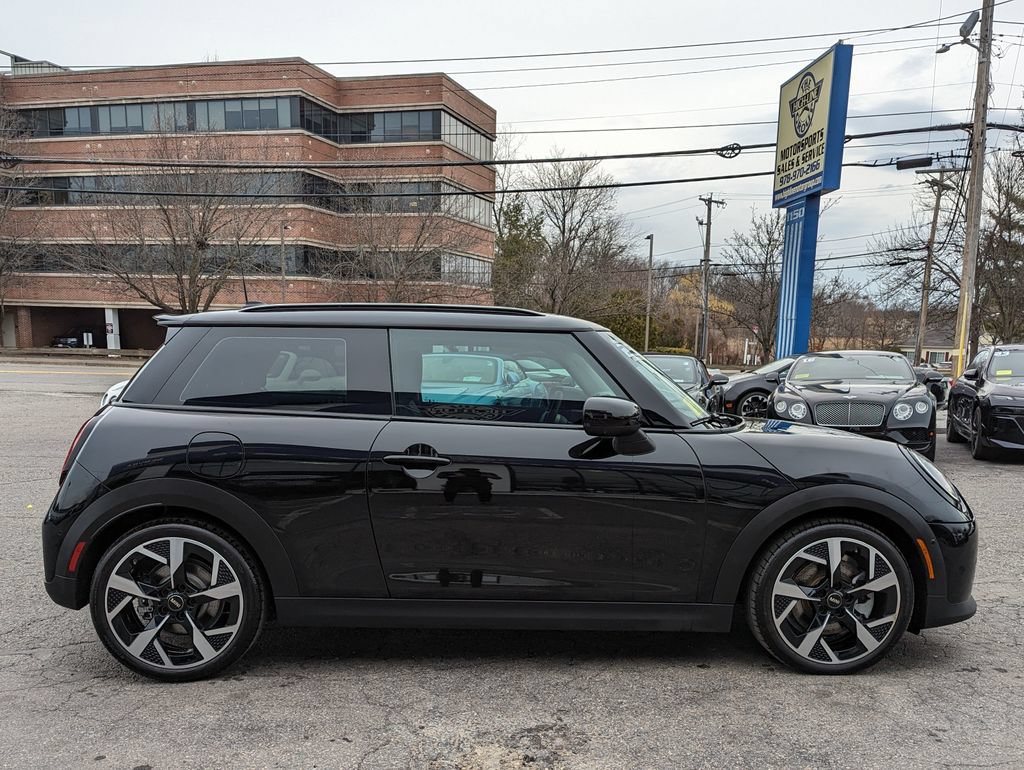Used 2025 MINI Cooper S FWD image 6