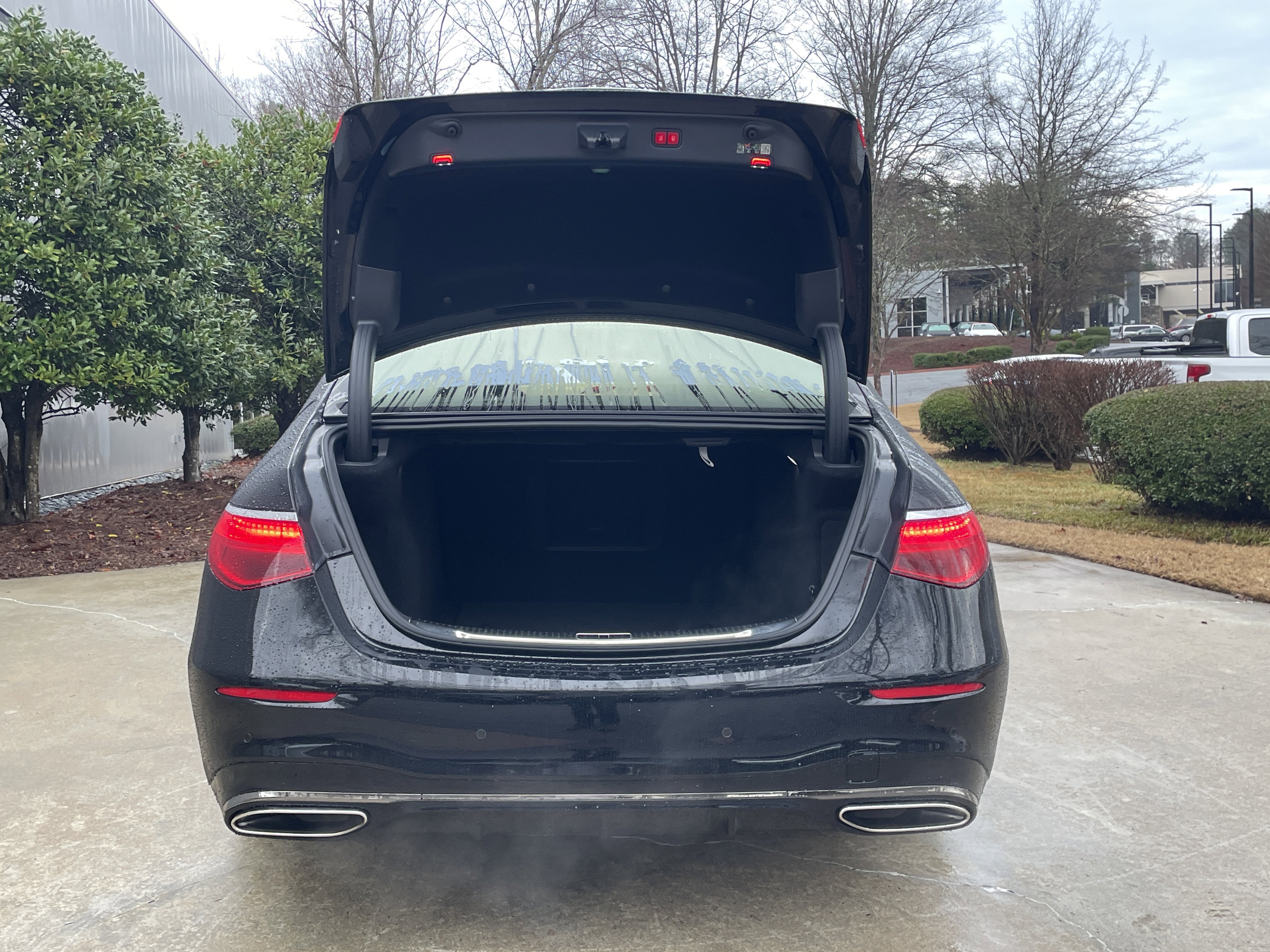 Certified 2023 Mercedes-Benz S 580 4MATIC Sedan image 9