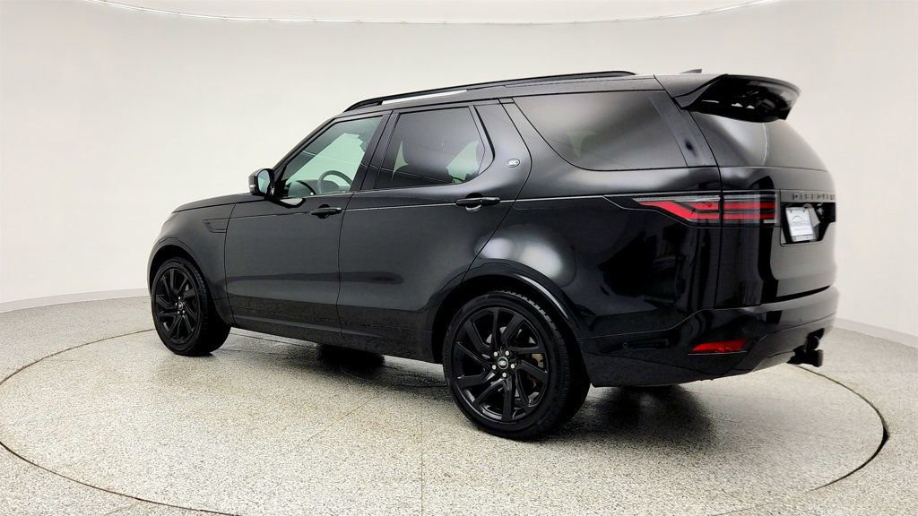 Used 2023 Land Rover Discovery HSE R-Dynamic image 7