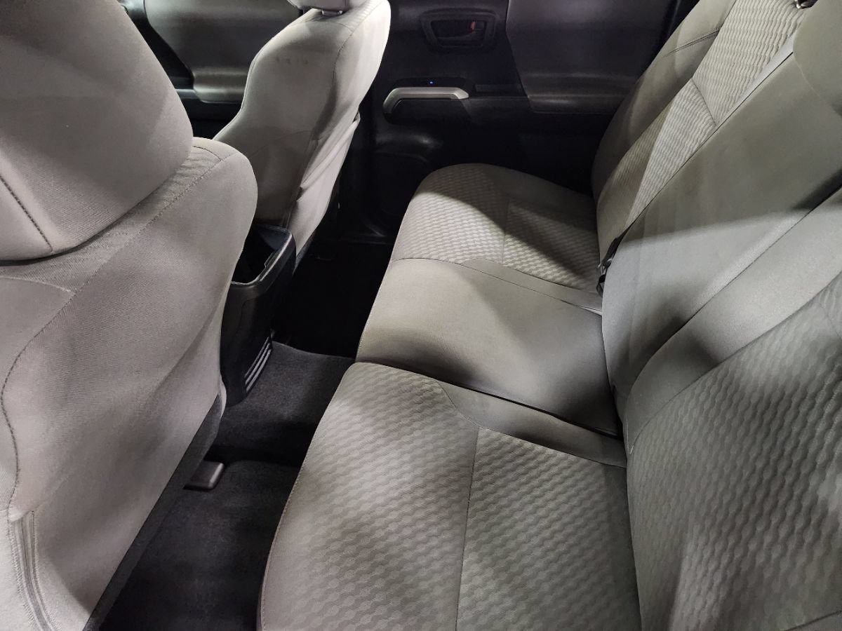 Used 2022 Toyota Tacoma SR5 RWD image 49
