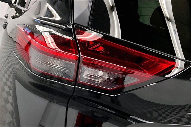 New 2025 Nissan Rogue SV image 18