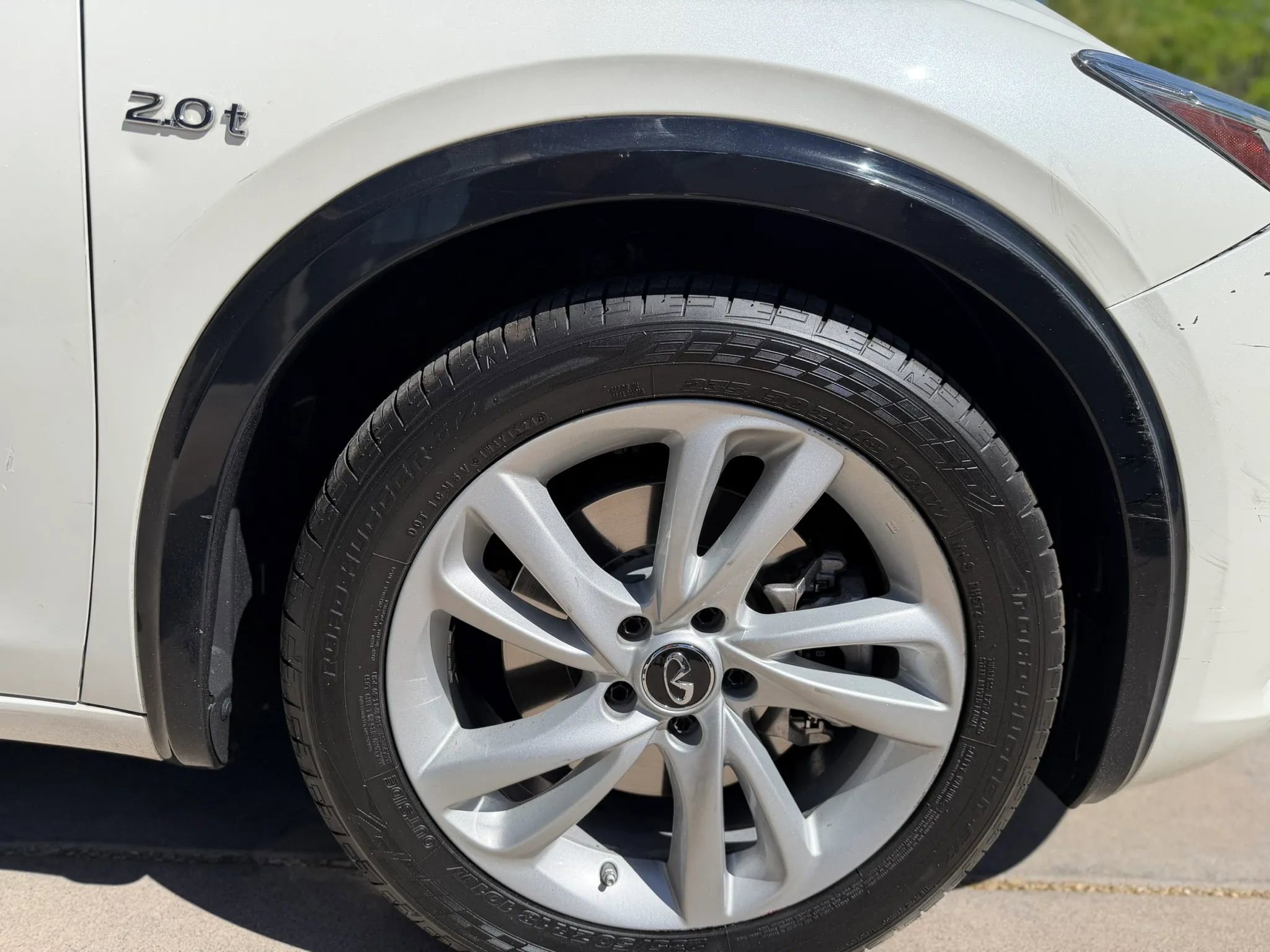 Used 2018 INFINITI QX30 image 26