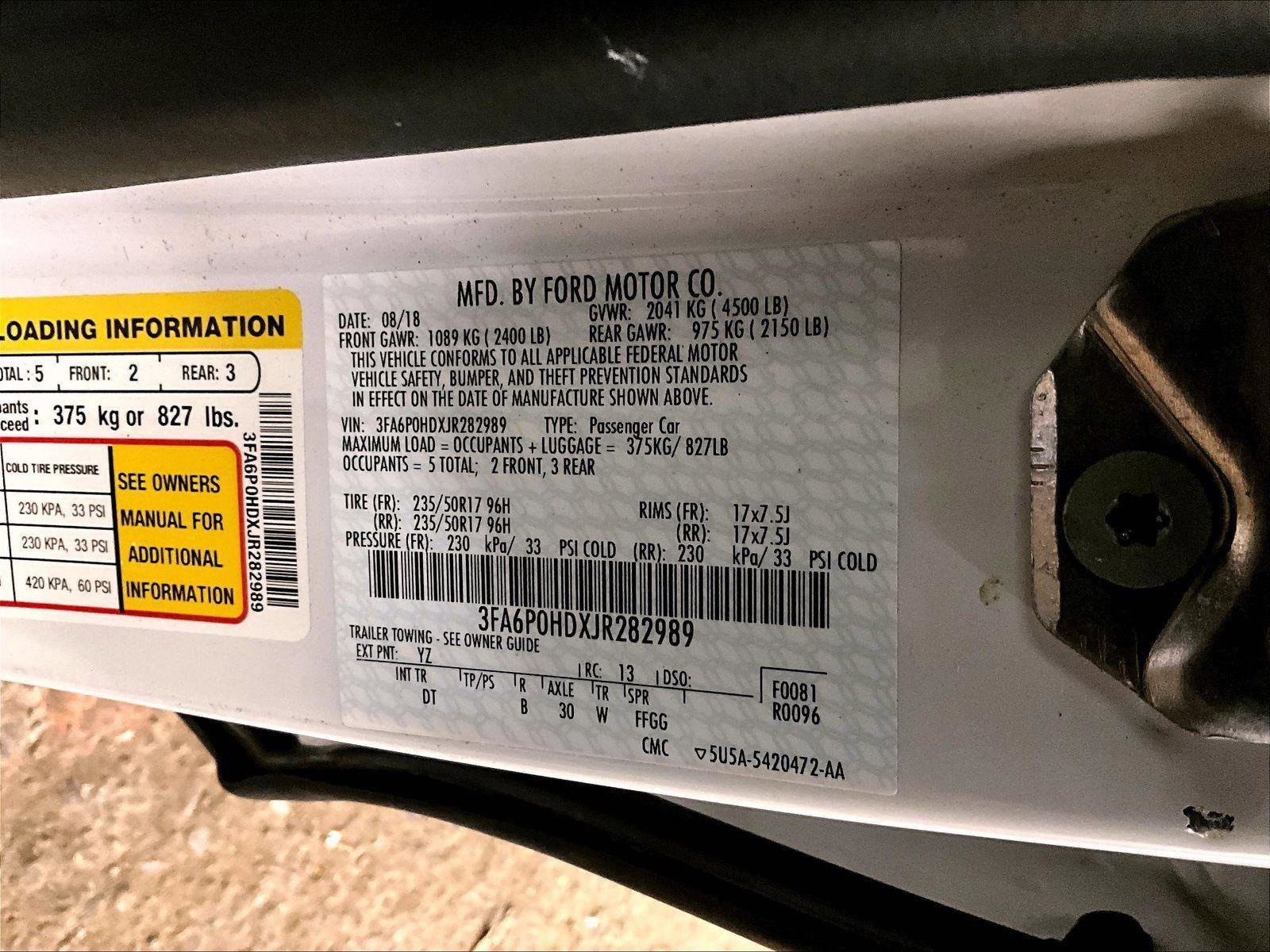 Used 2018 Ford Fusion SE w/ Fusion SE Technology Package image 32