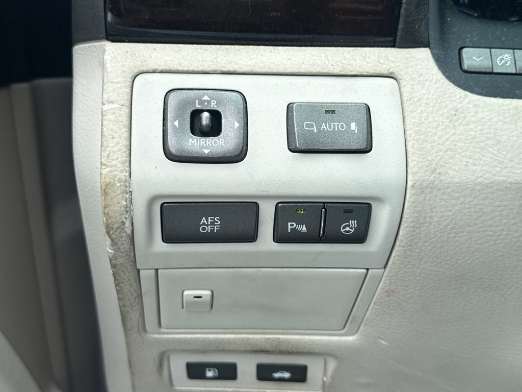 Used 2007 Lexus LS 460 RWD image 29