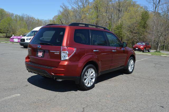 Used 2011 Subaru Forester 2.5X Premium w/ All-Weather Pkg image 8