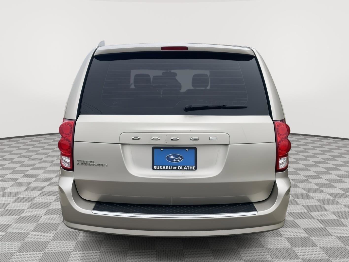 Used 2015 Dodge Grand Caravan American Value Package FWD image 5