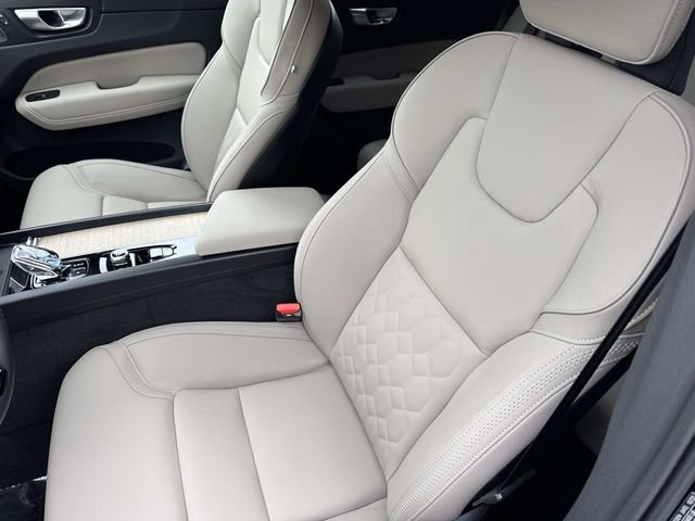 Used 2026 Volvo XC60 B5 Plus w/ Climate Package image 20