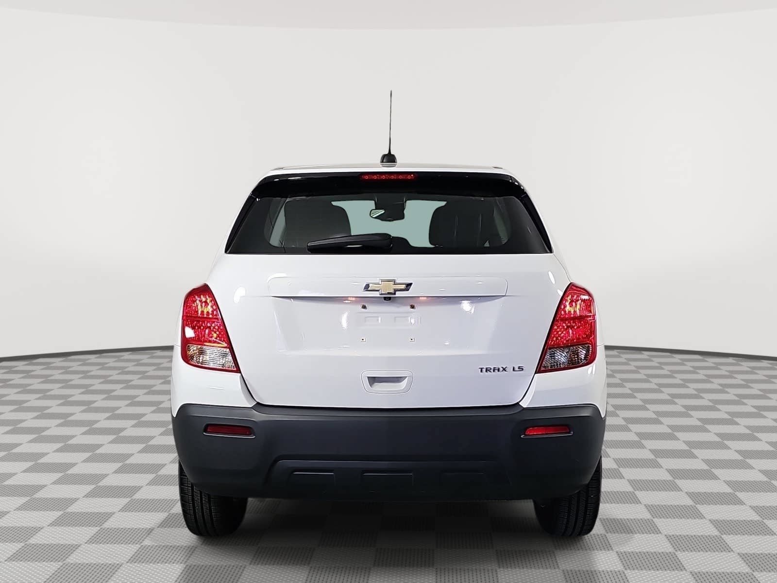 Used 2016 Chevrolet Trax LS AWD/4WD image 7