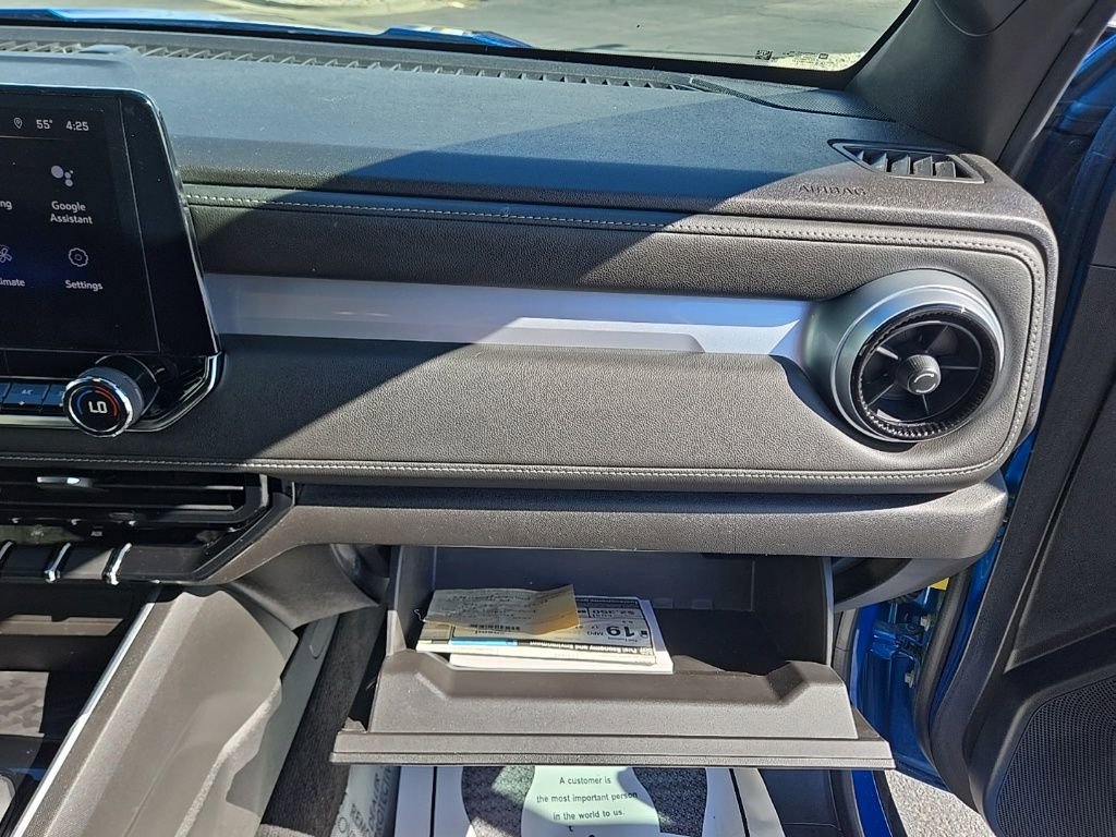 Used 2023 Chevrolet Colorado LT w/ LT Convenience Package image 41