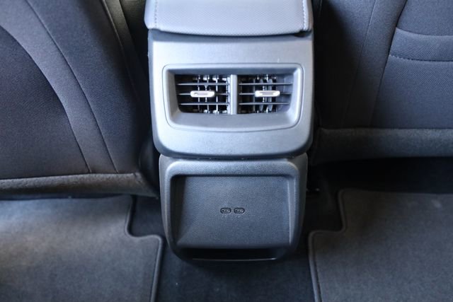 New 2026 Chevrolet Equinox EV LT FWD image 25
