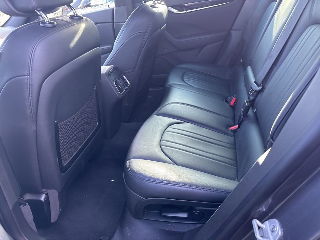 Used 2023 Maserati Levante Modena AWD/4WD image 16