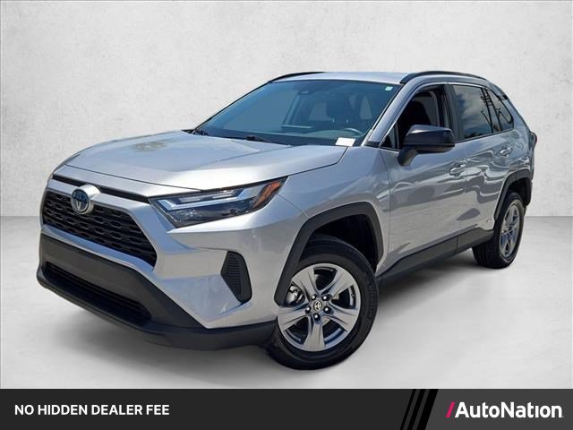 Used 2023 Toyota RAV4 LE AWD/4WD video 1