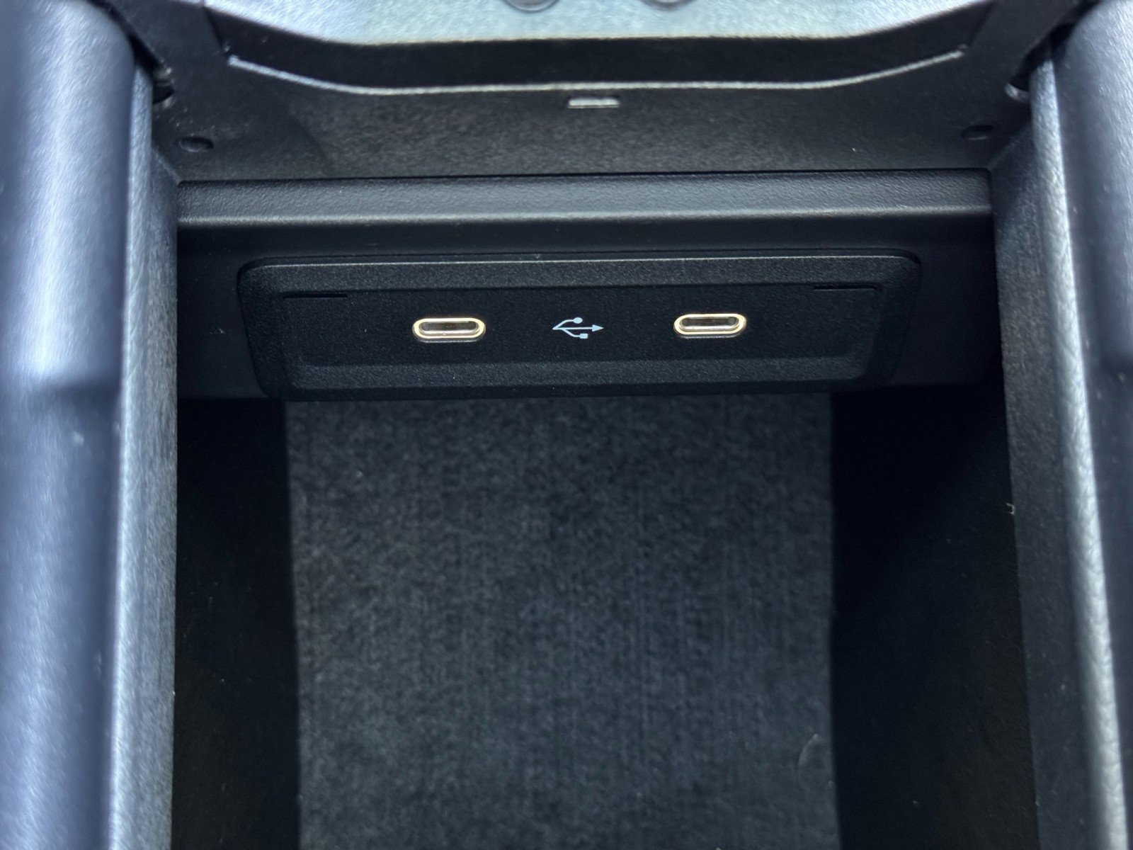 Used 2024 Mercedes-Benz CLA 250 4MATIC image 35