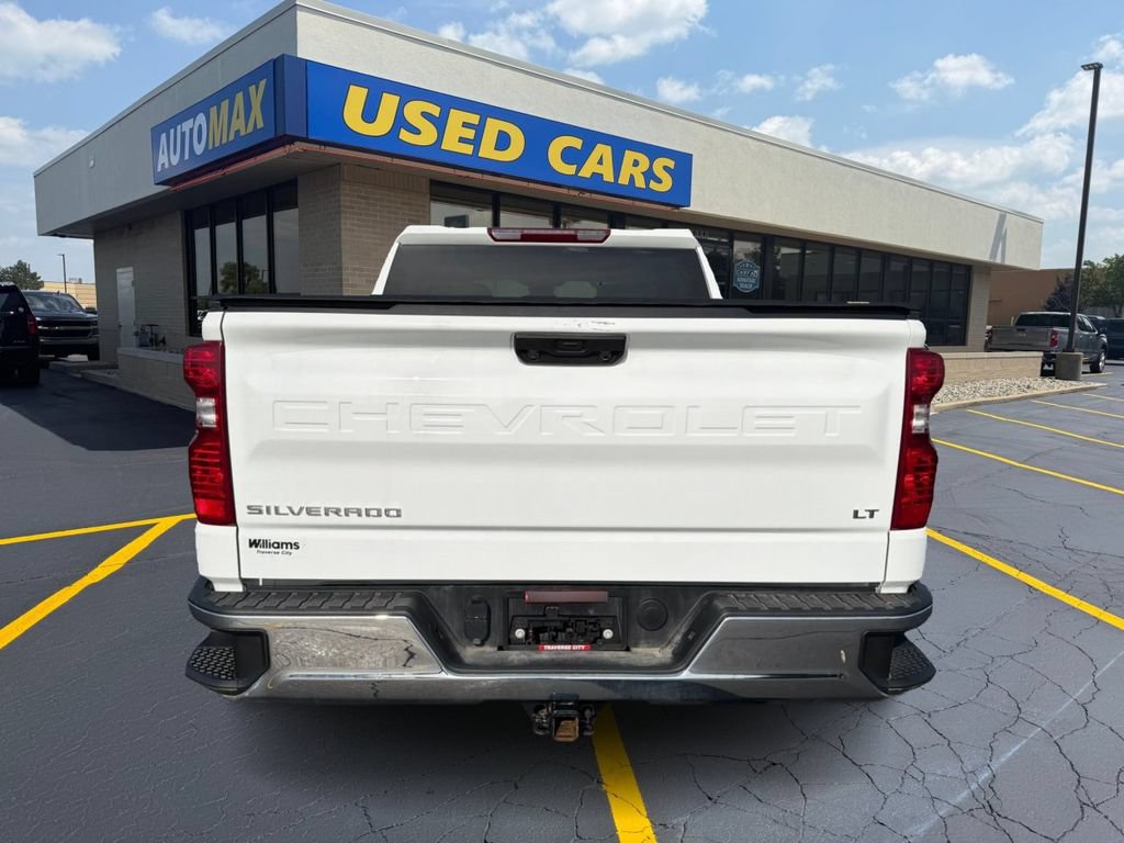 Used 2024 Chevrolet Silverado 1500 LT AWD/4WD image 6