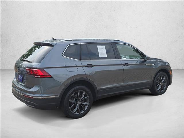 Certified 2022 Volkswagen Tiguan SE FWD image 5