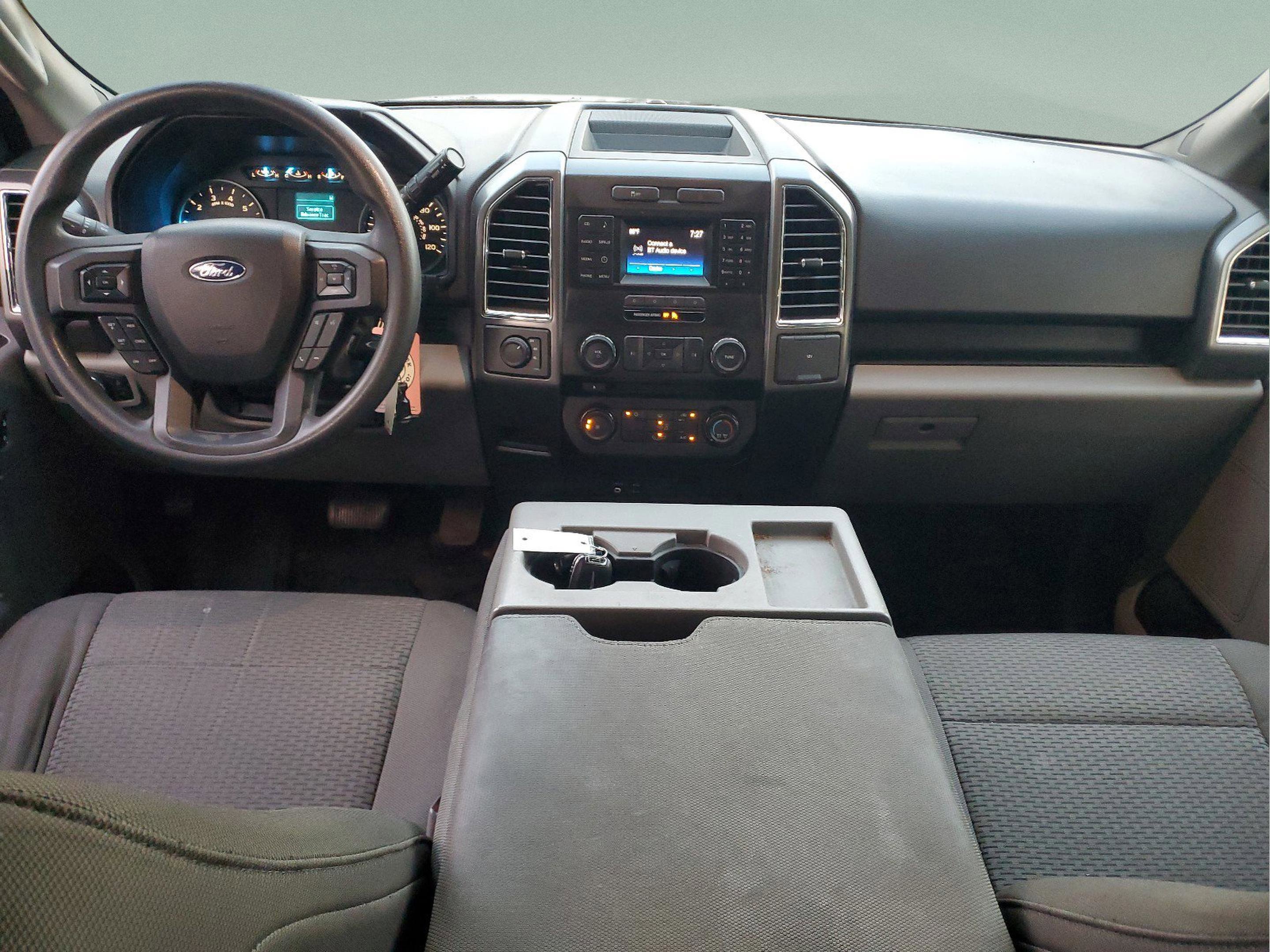 Used 2015 Ford F150 XLT image 10