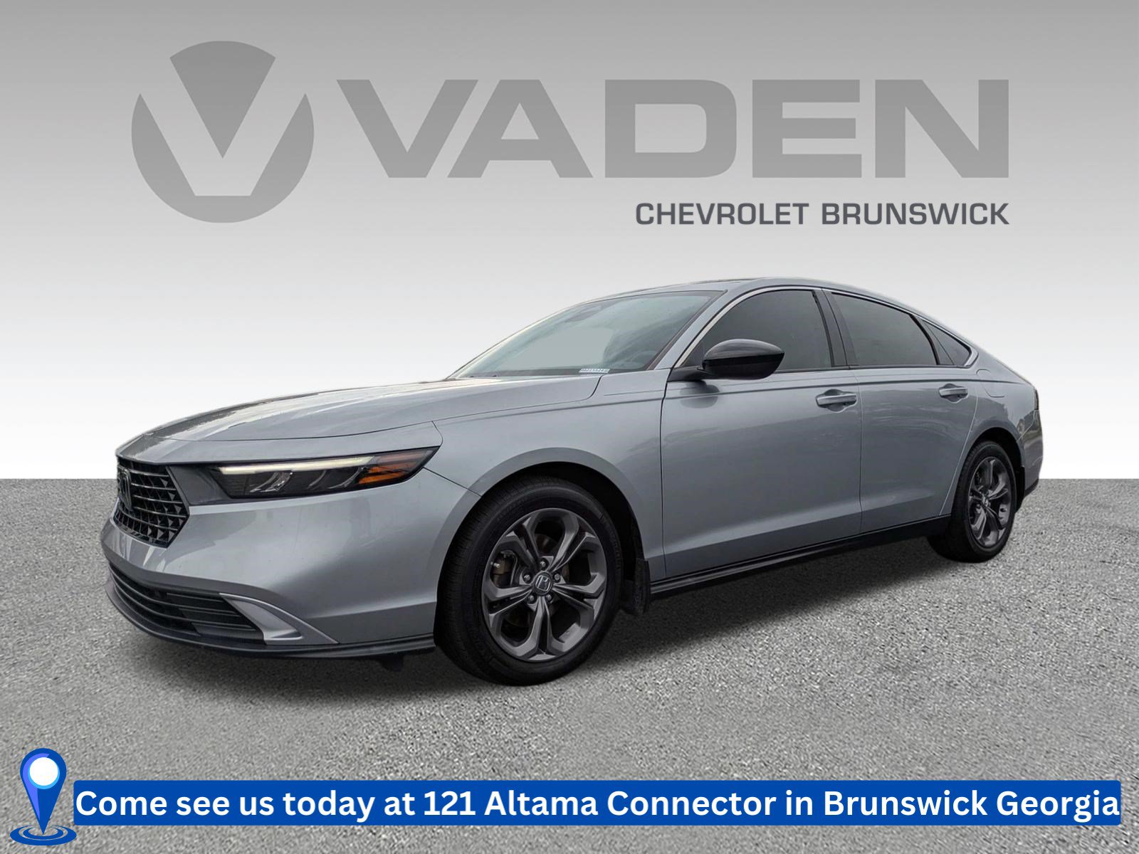 Used 2023 Honda Accord EX image 1