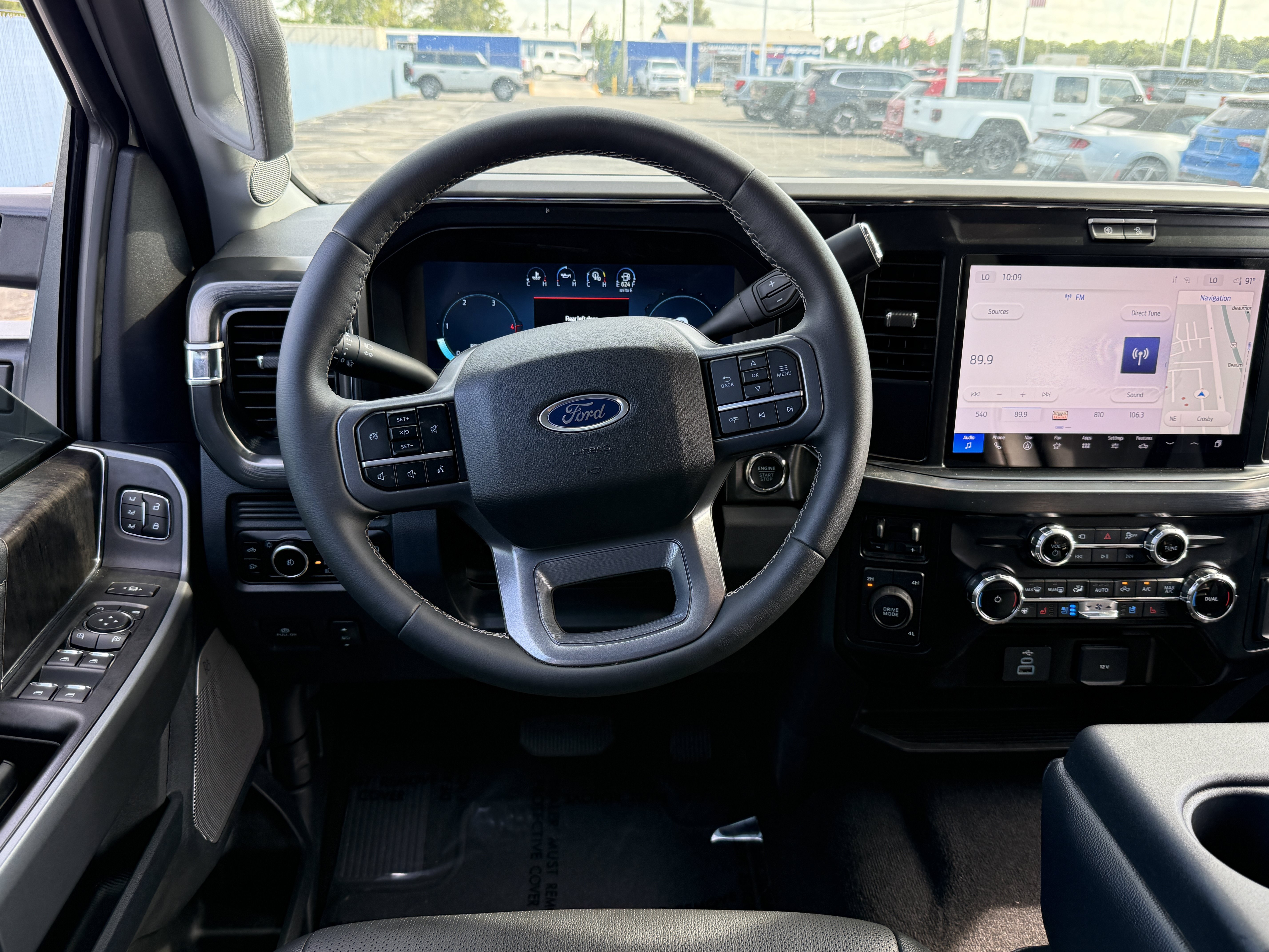 Used 2026 Ford F350 Lariat AWD/4WD image 30