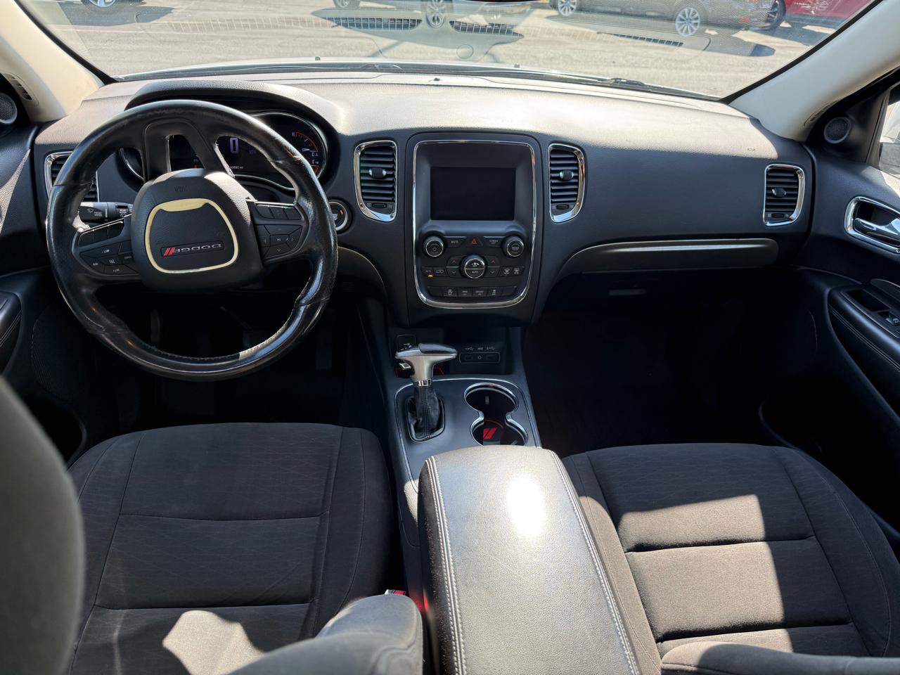 Used 2018 Dodge Durango SXT AWD/4WD image 17