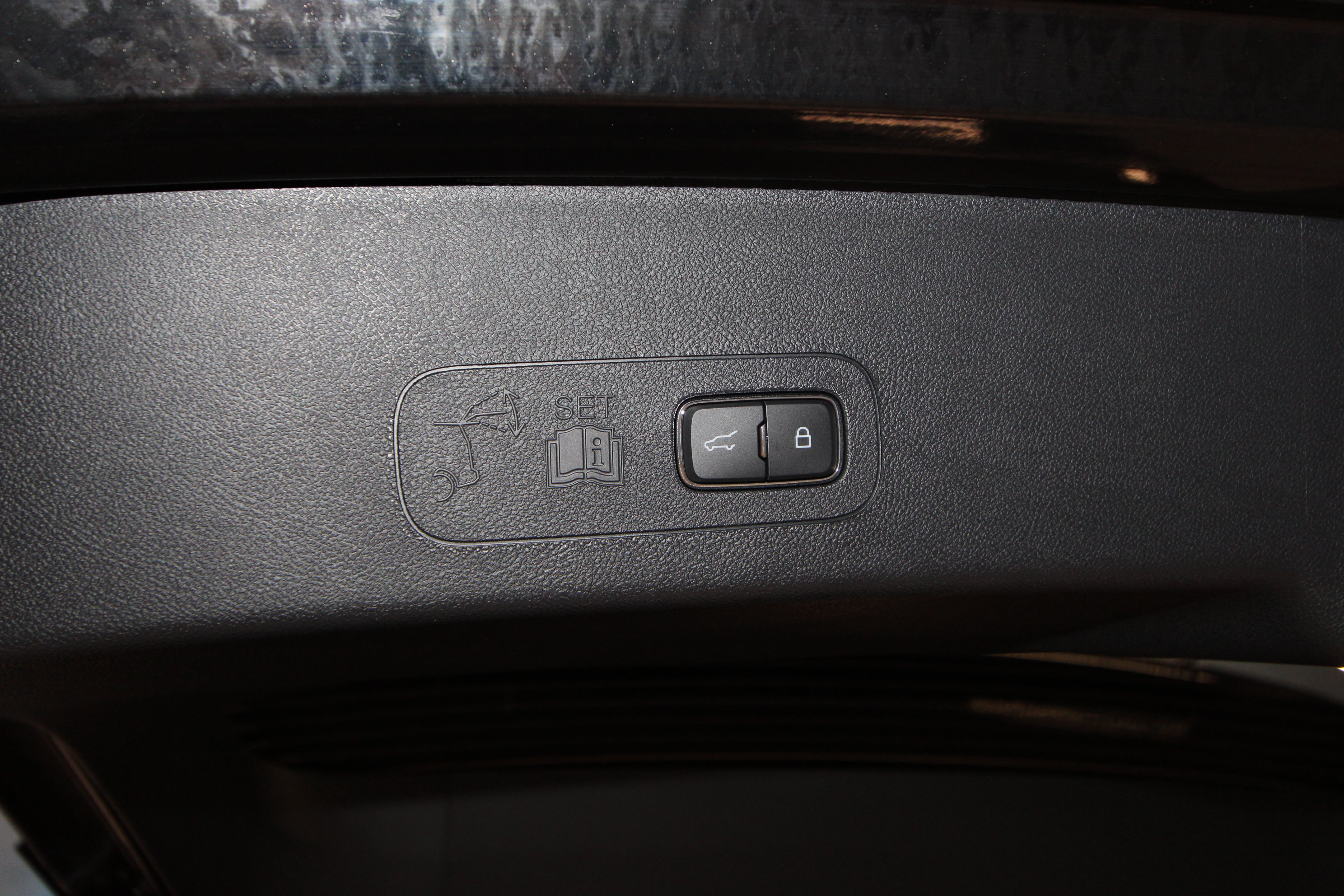 New 2026 Lincoln Aviator Reserve AWD/4WD image 39