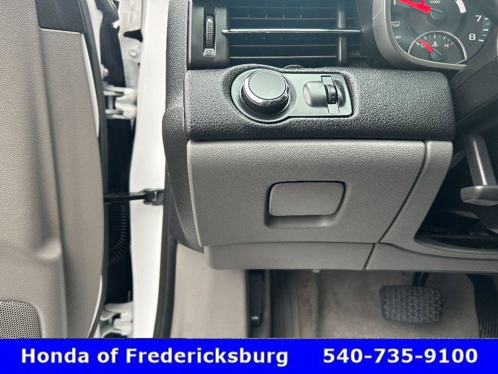 Used 2015 Chevrolet Malibu LS image 27