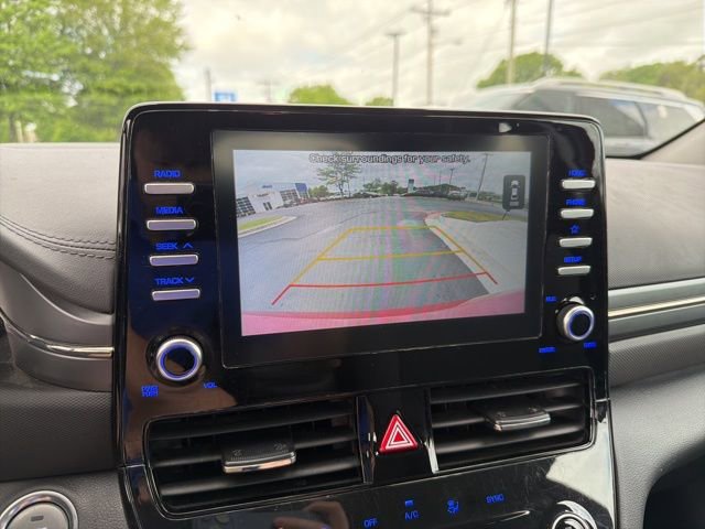 Used 2020 Hyundai Ioniq Blue FWD image 23