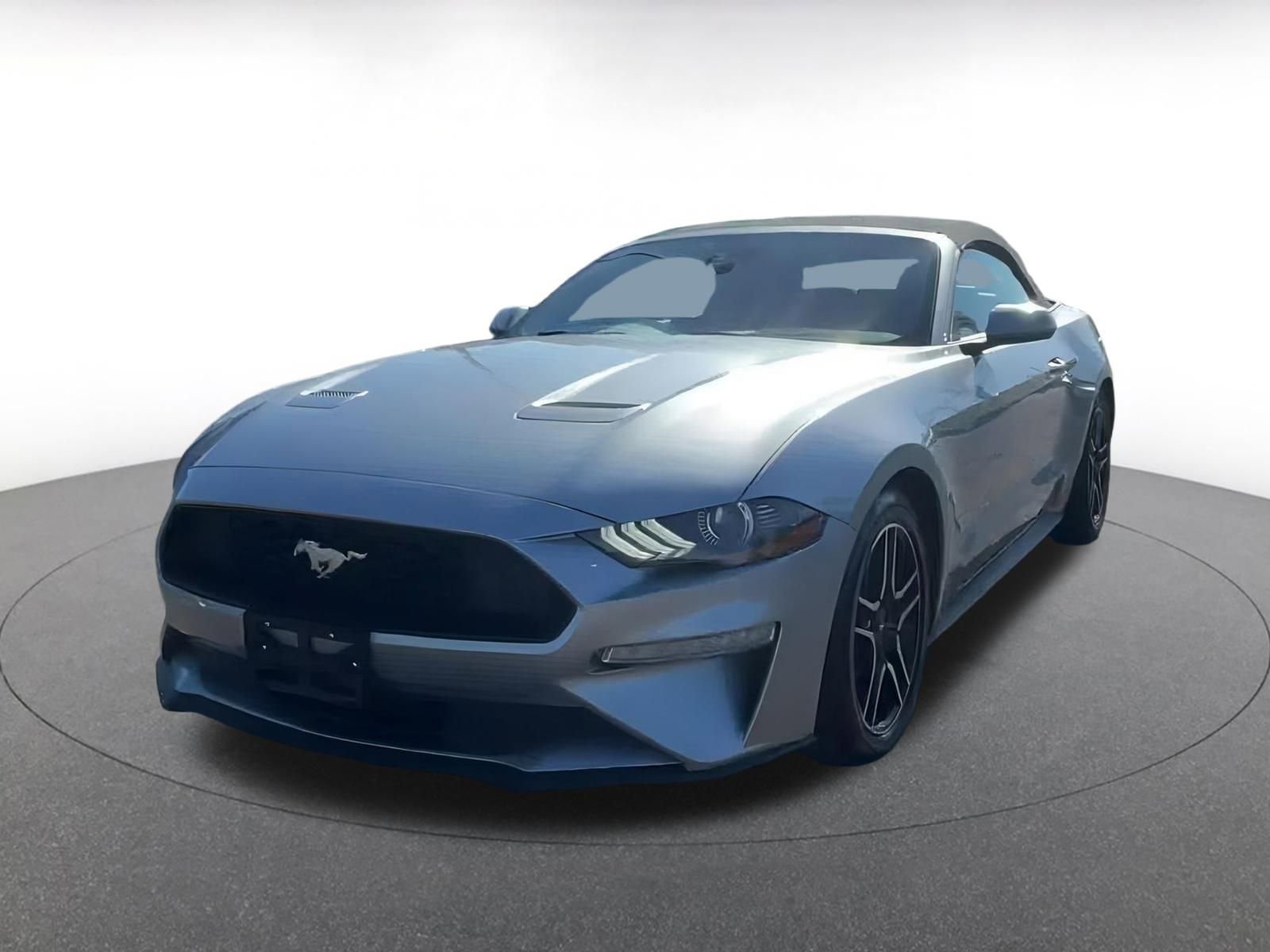 Used 2023 Ford Mustang Premium image 7