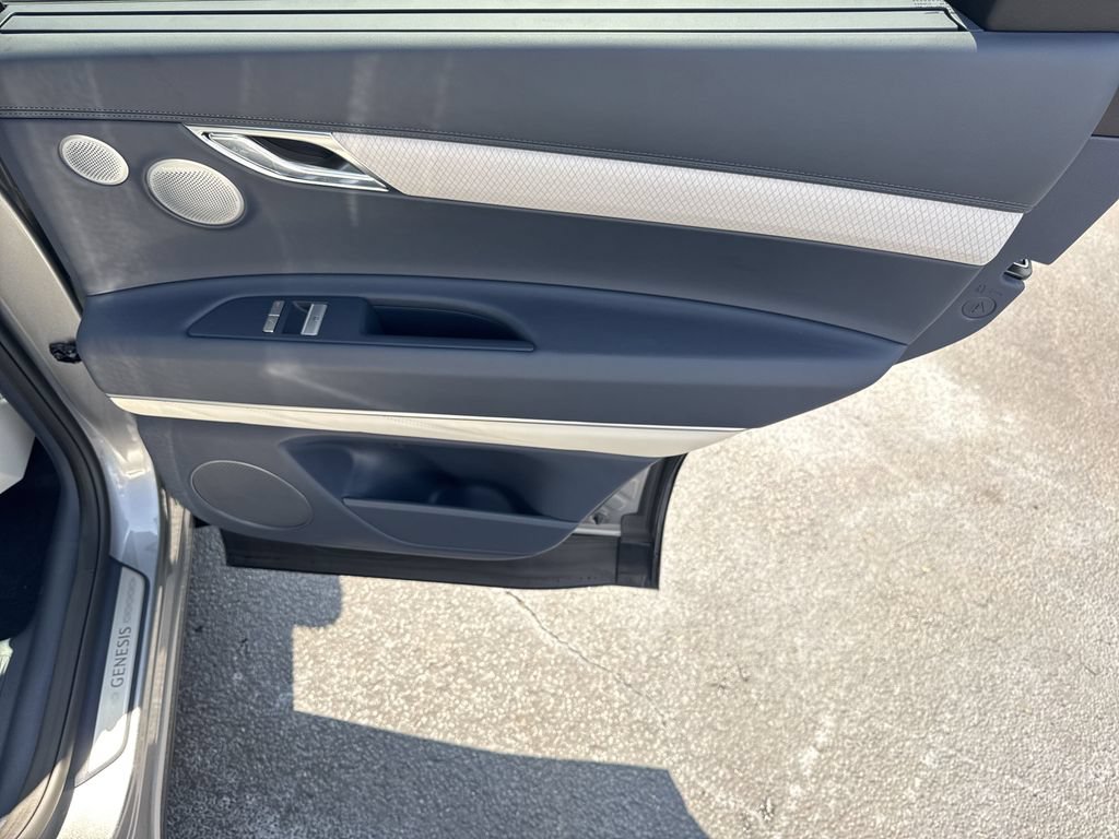 New 2025 Genesis GV80 3.5T Prestige AWD/4WD image 16