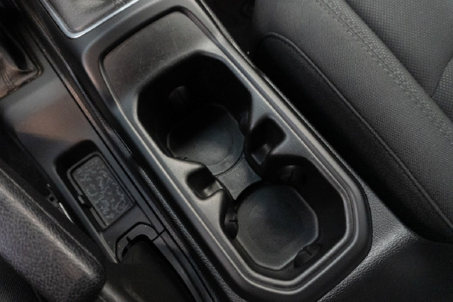 Used 2020 Jeep Wrangler Sport AWD/4WD image 13