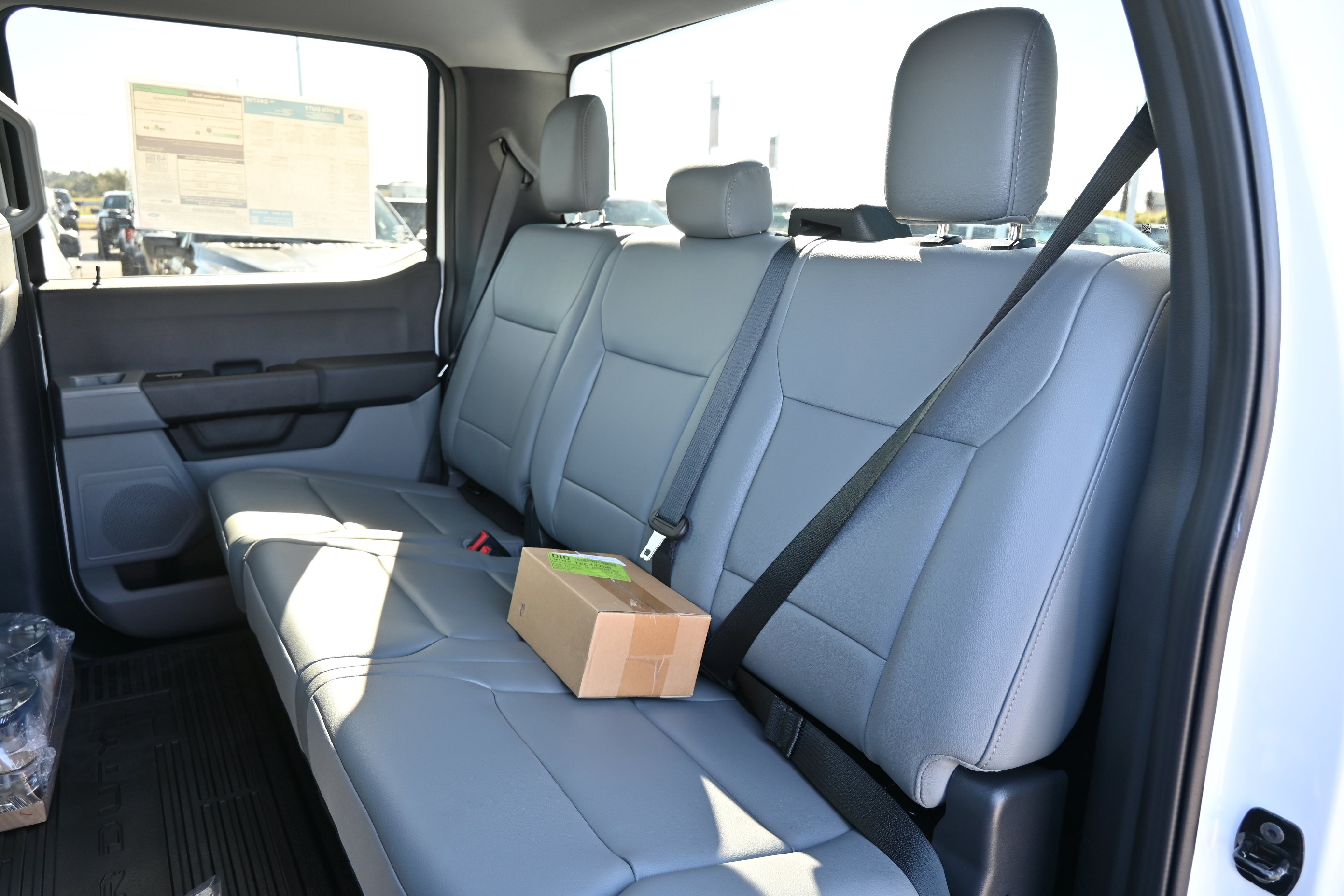 New 2026 Ford F250 XL w/ XL Driver Assist Package AWD/4WD image 29