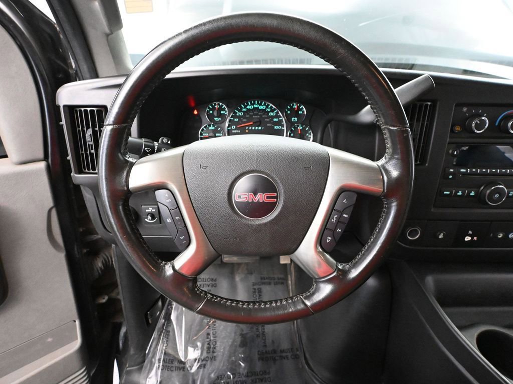 Used 2018 GMC Savana 2500 image 22
