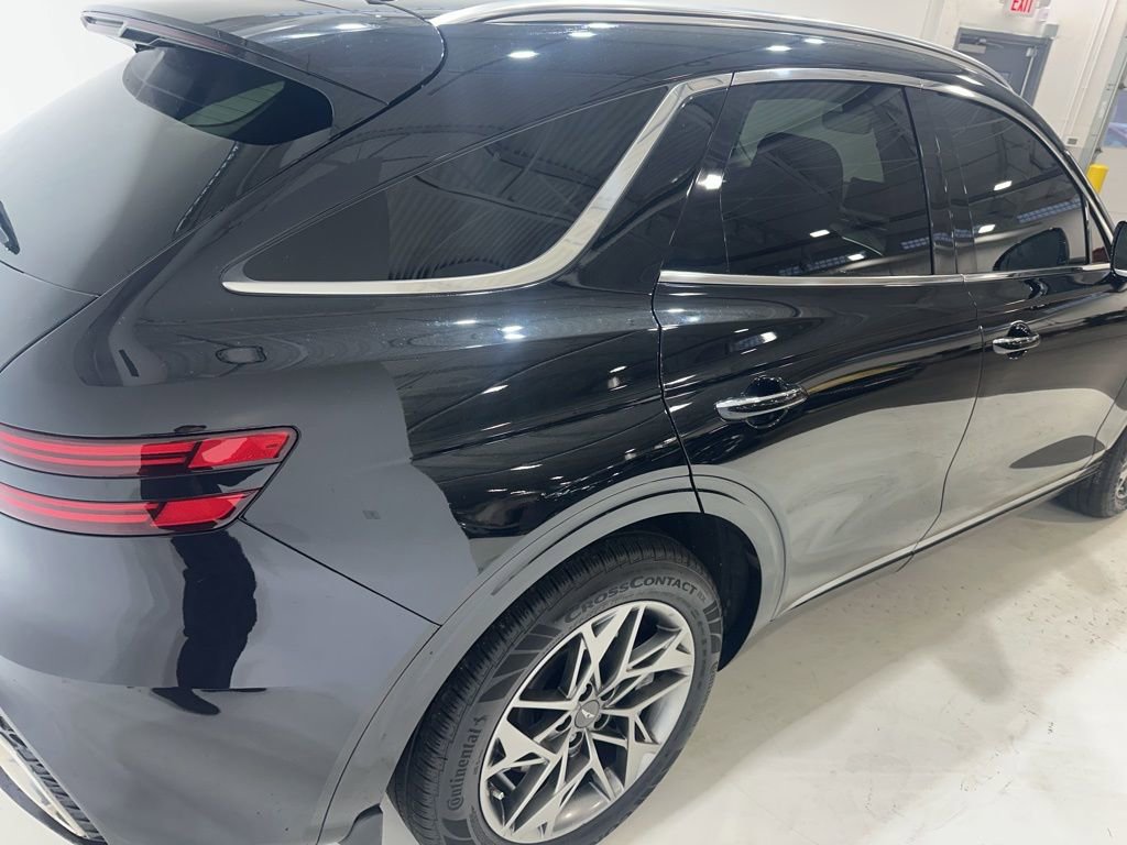 Used 2023 Genesis GV70 2.5T Select w/ Select Package image 10