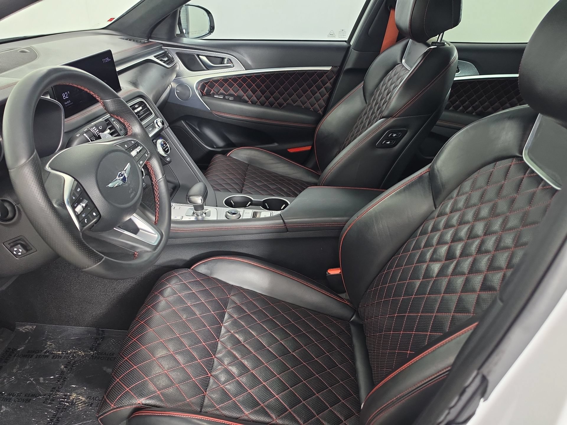 Used 2022 Genesis G70 3.3T RWD image 13