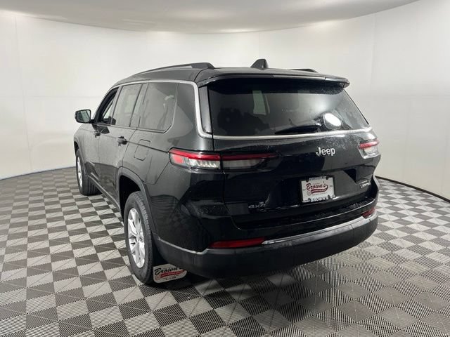 Used 2023 Jeep Grand Cherokee L Limited AWD/4WD image 5