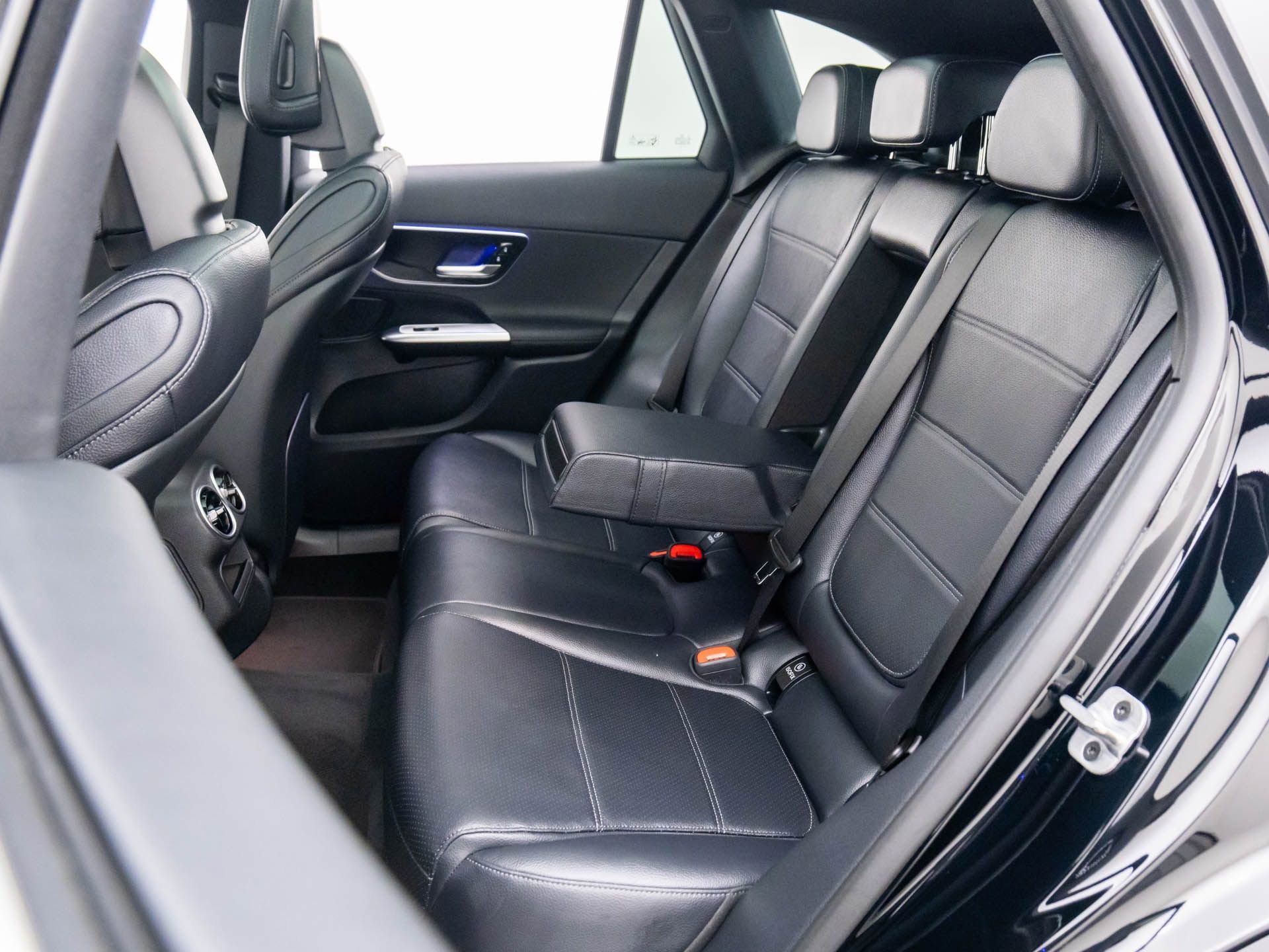 New 2025 Mercedes-Benz GLC 300 4MATIC image 27