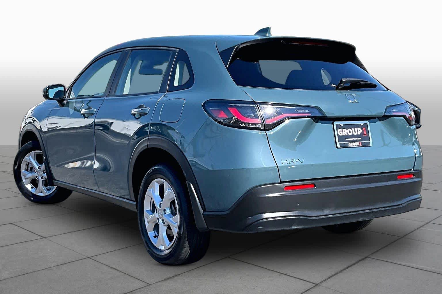 Used 2023 Honda HR-V LX image 12
