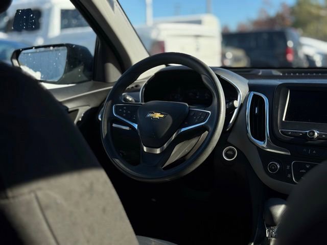 Used 2024 Chevrolet Equinox LS image 21